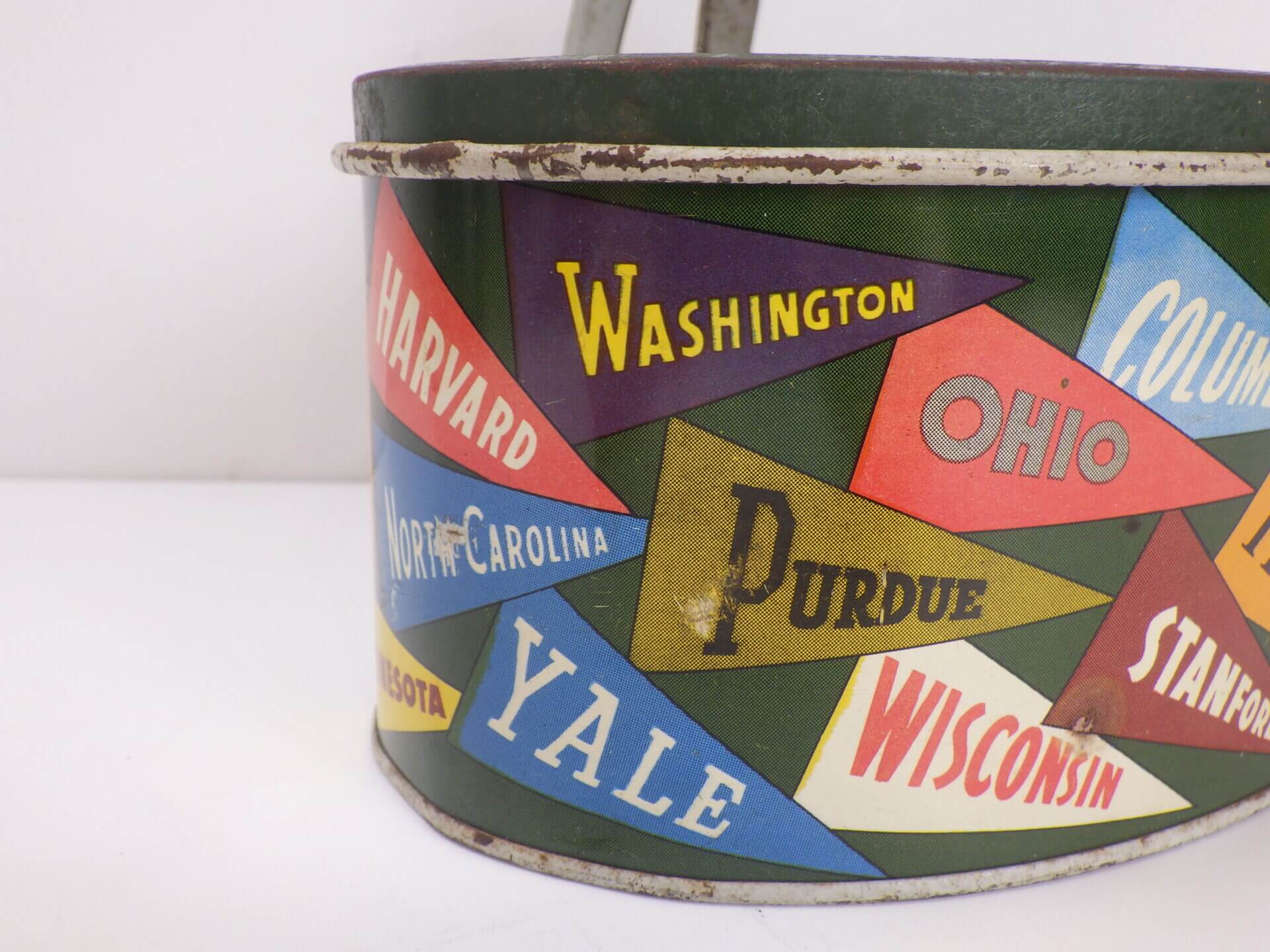 Vintage College Pennant Tin Can ビンテージ カレッジ ペナント