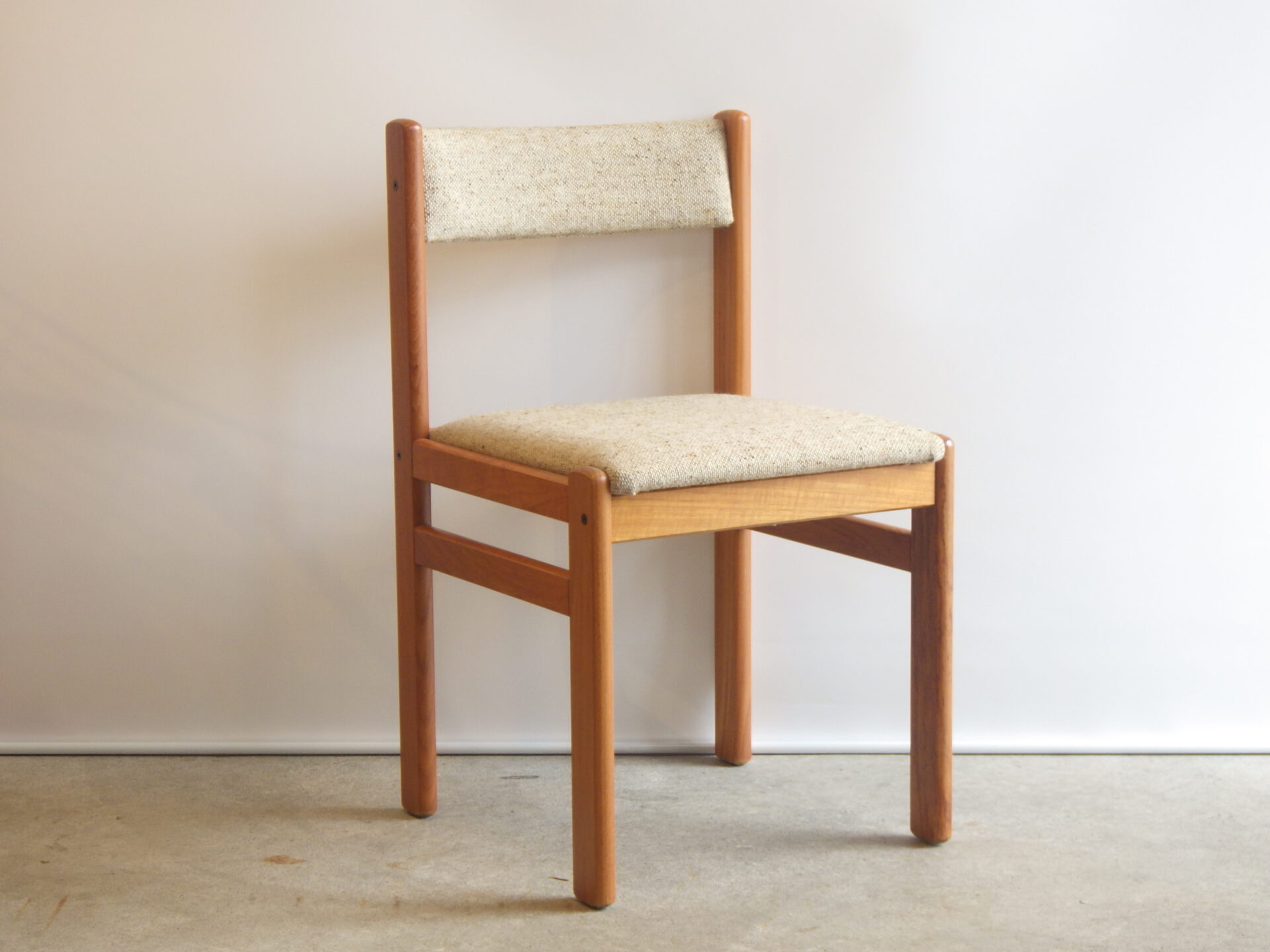 Gangso Mobler Teak Dining Chair A JAM DAY